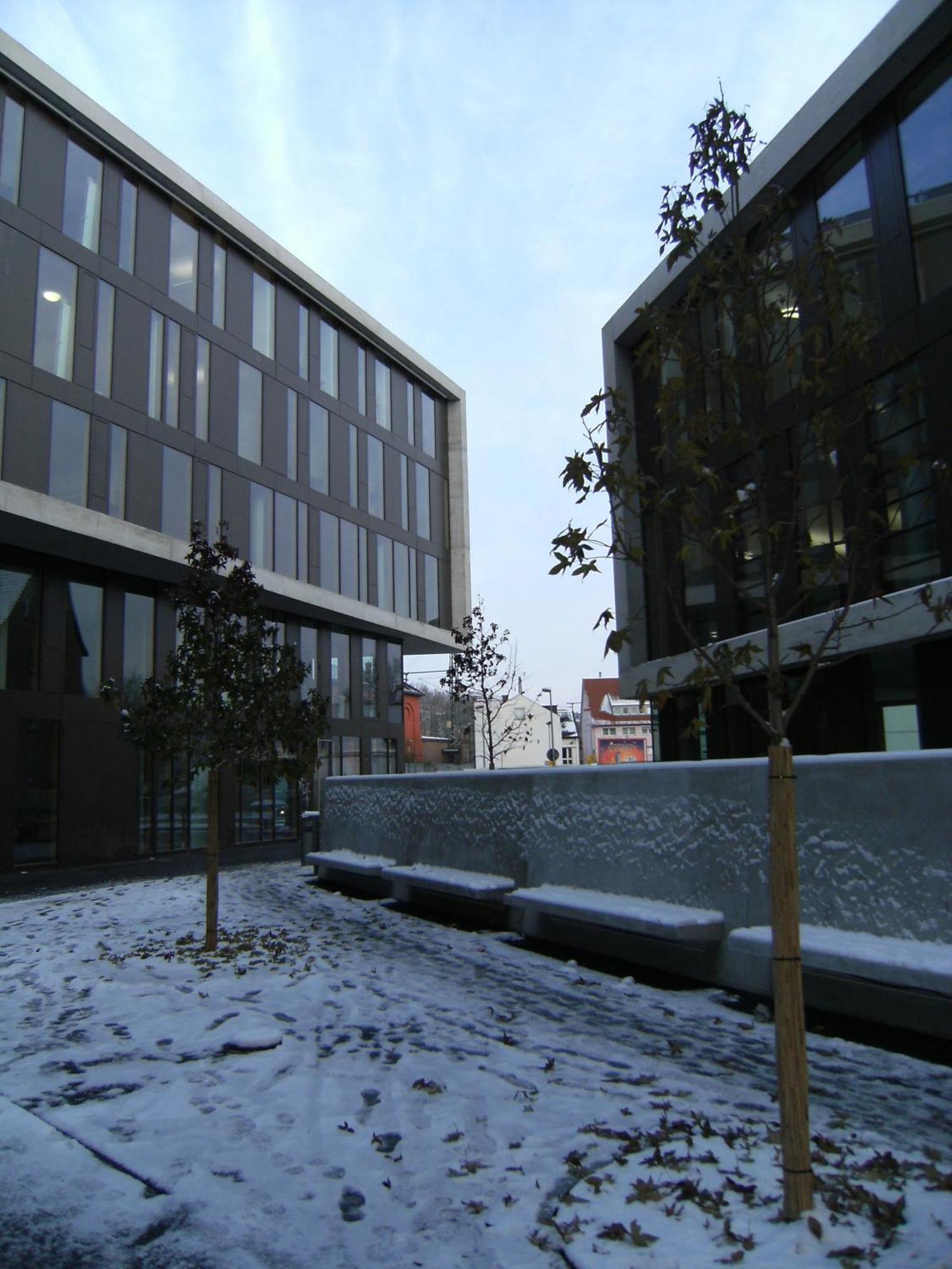 Jugendherberge Stuttgart Neckarpark Exterior photo